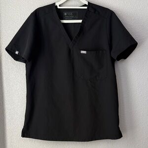 FIGS Catarina One Pocket Scrub Top Black Medium